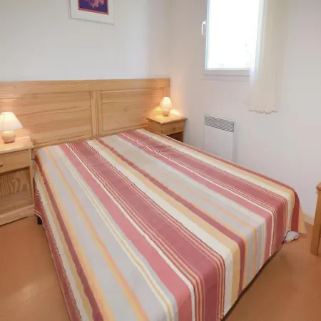 Two-bedroom Holiday In *